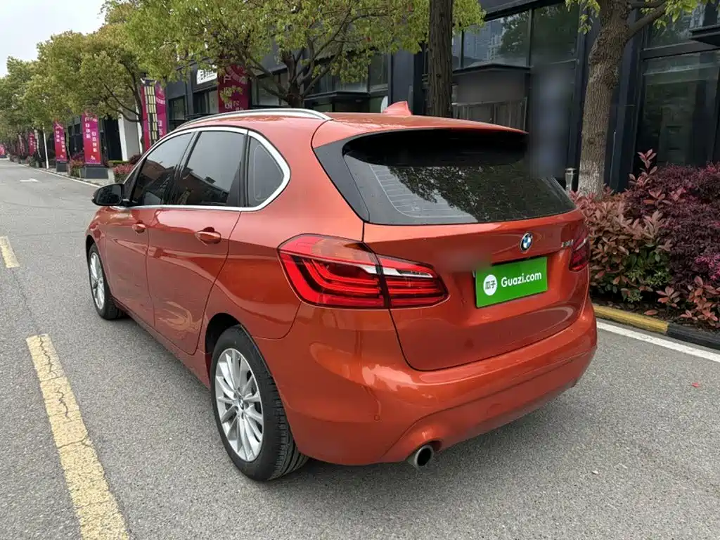 BMW 2 Series Station Wagon 2019 — фото 23