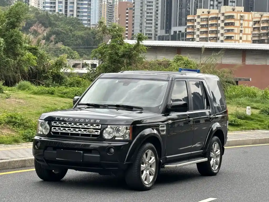 Land Rover Discovery 2013 — фото 2