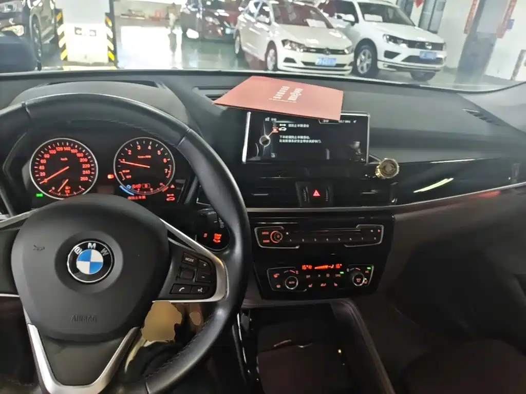 BMW X1 2017 — фото 10