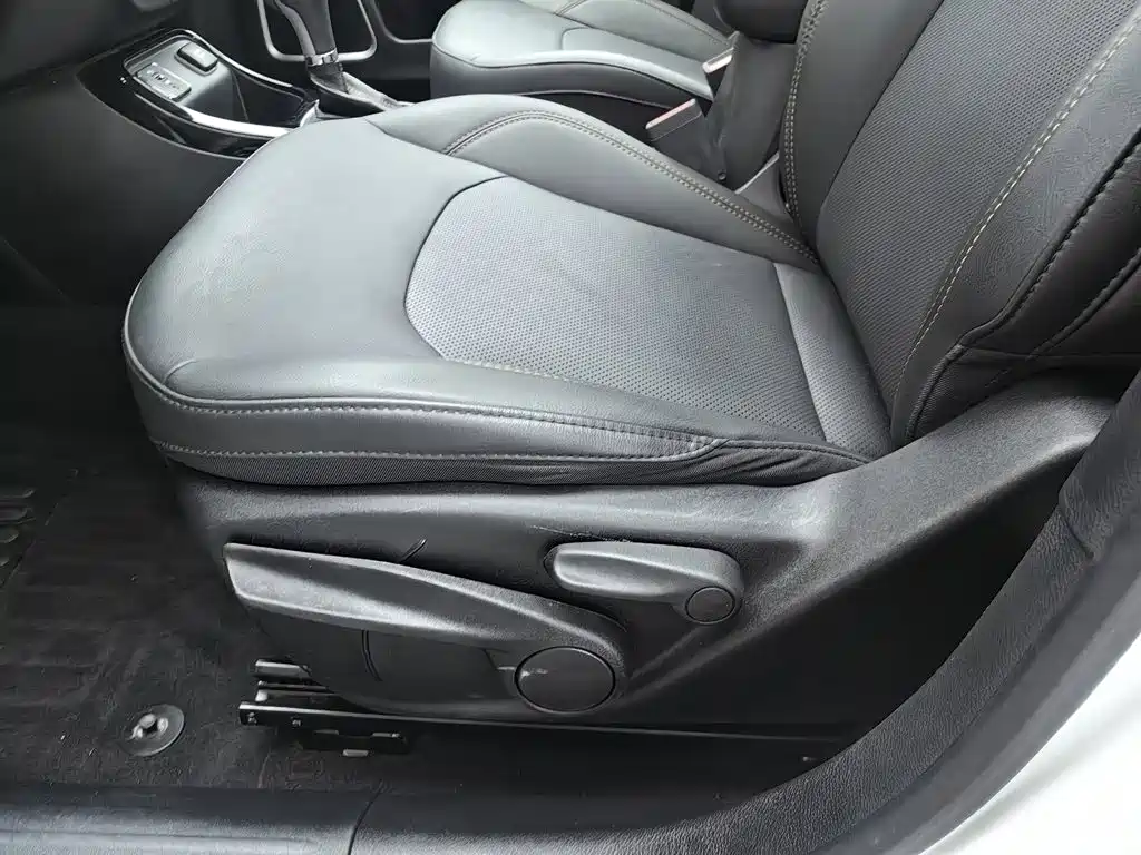 Jeep Compass 2019 — фото 20