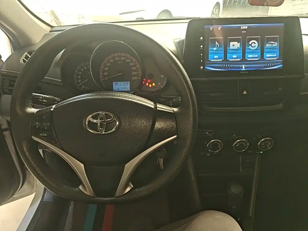 Toyota Vios FS 2022 — фото 10