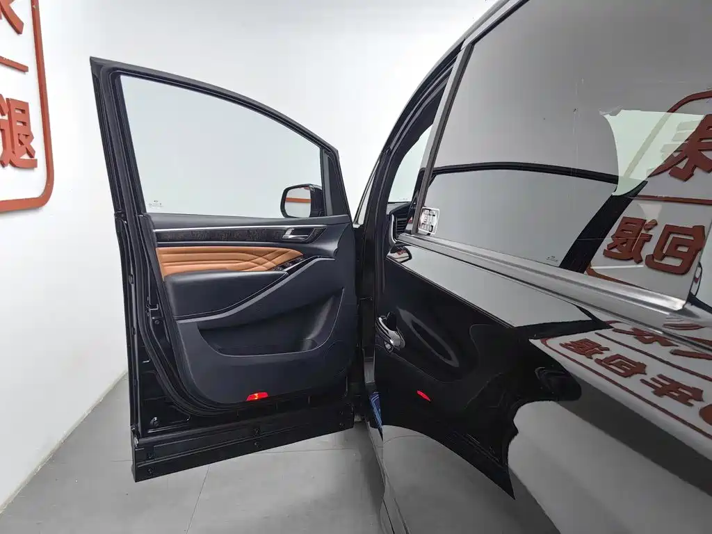 GAC Trumpchi M8 2022 — фото 8