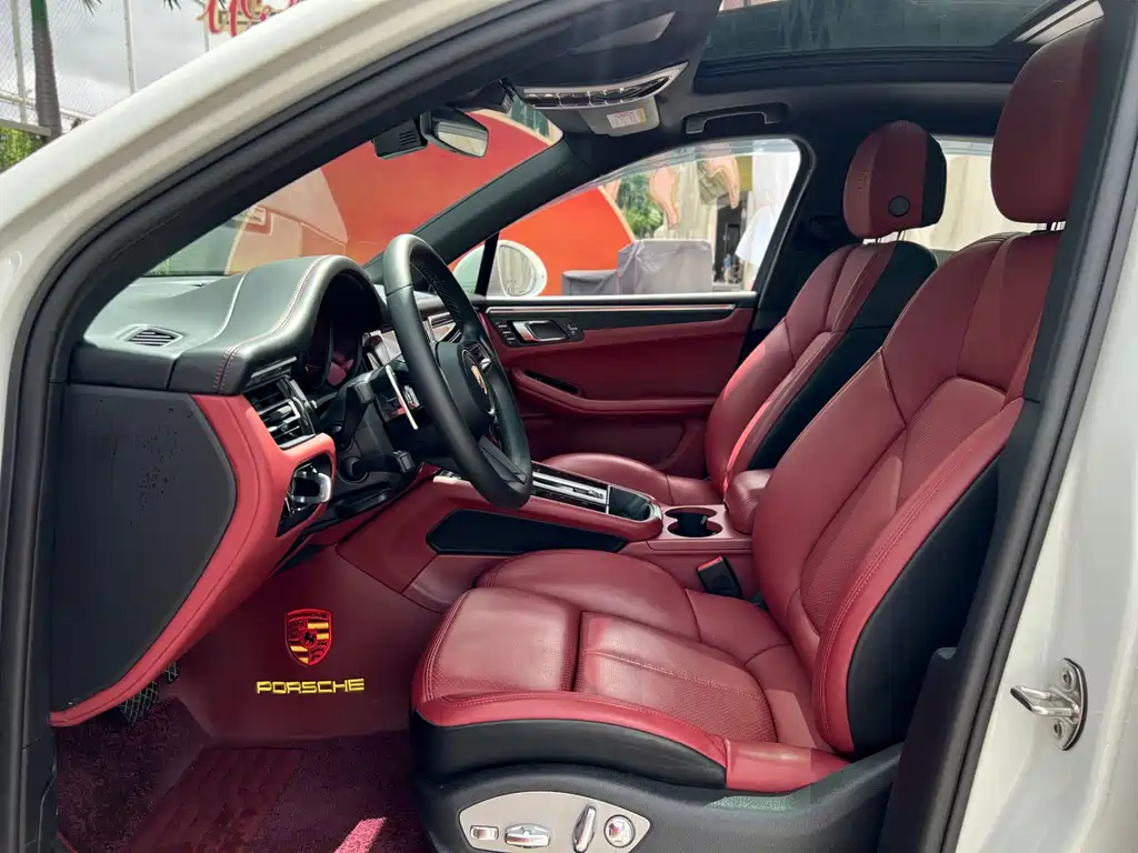 Porsche Macan 2022 — фото 10
