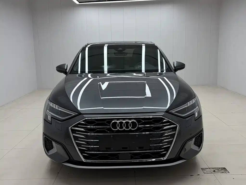 Audi A3 2022 — фото 2