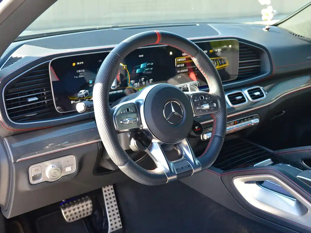 Mercedes-Benz GLE Coupe AMG 2023 — фото 9