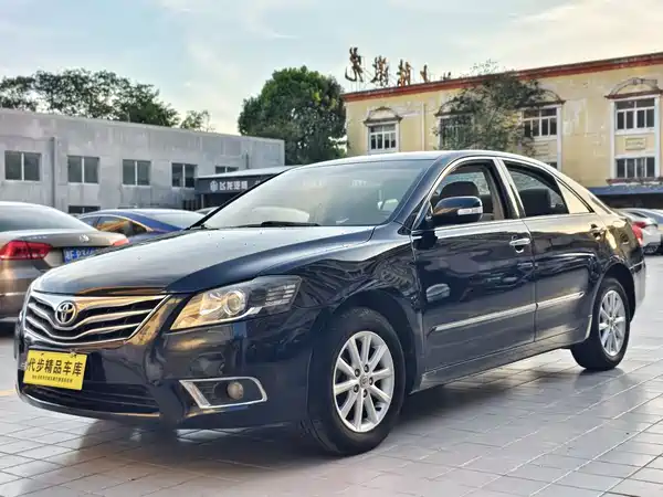 Toyota Camry 2014