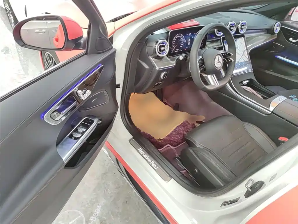 Mercedes-Benz C-Class 2025 — фото 16