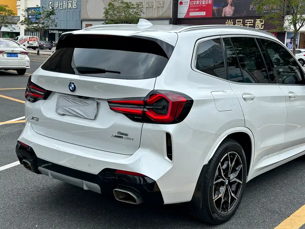 BMW X3 2022 — фото 9