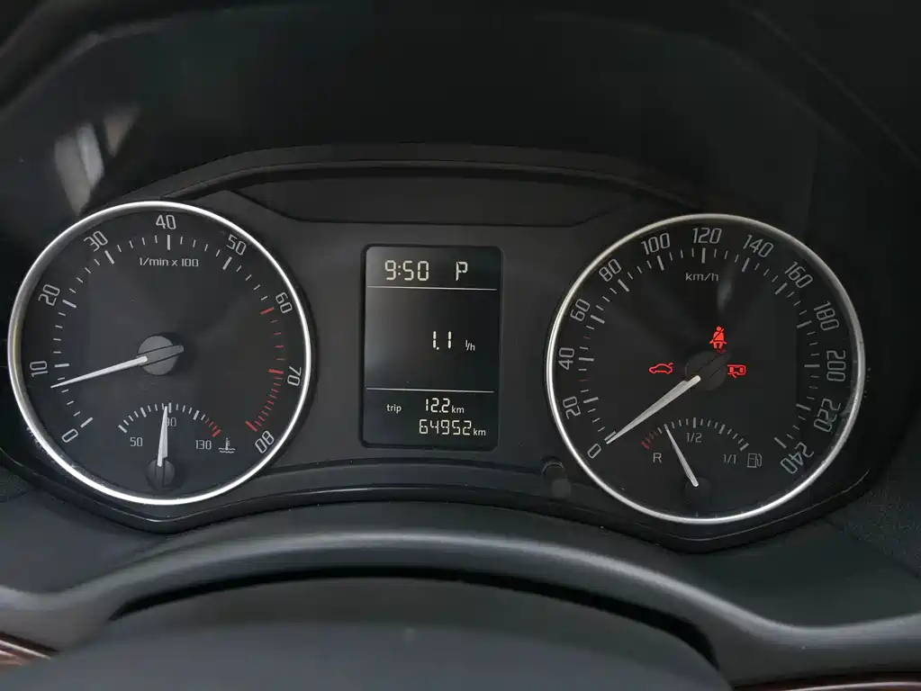 Skoda Octavia 2013 — фото 16