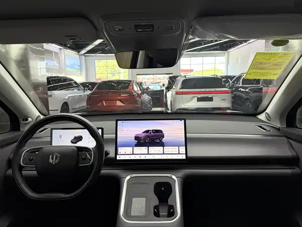 Leapmotor C16 2025
