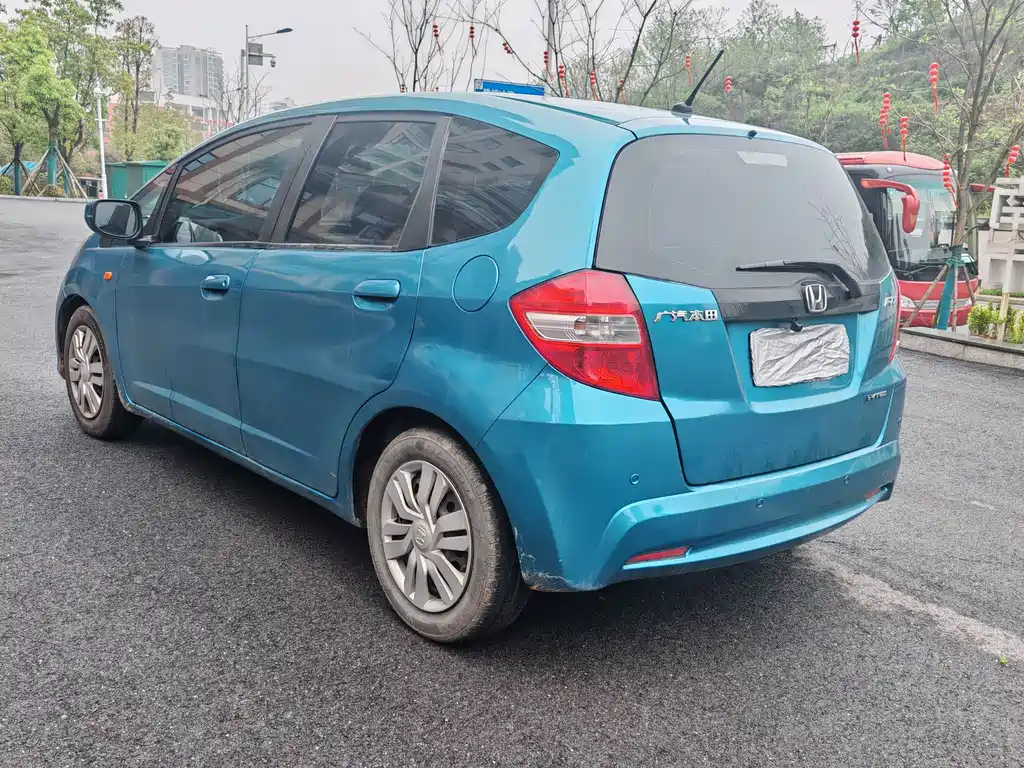 Honda Fit 2011 — фото 7