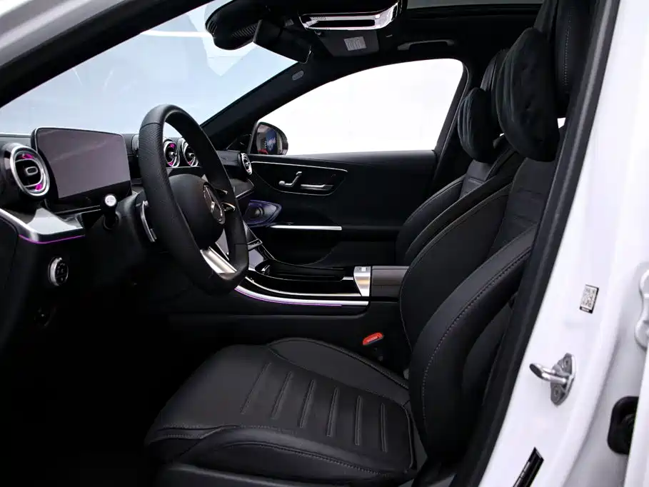 Mercedes-Benz C-Class 2023 — фото 14