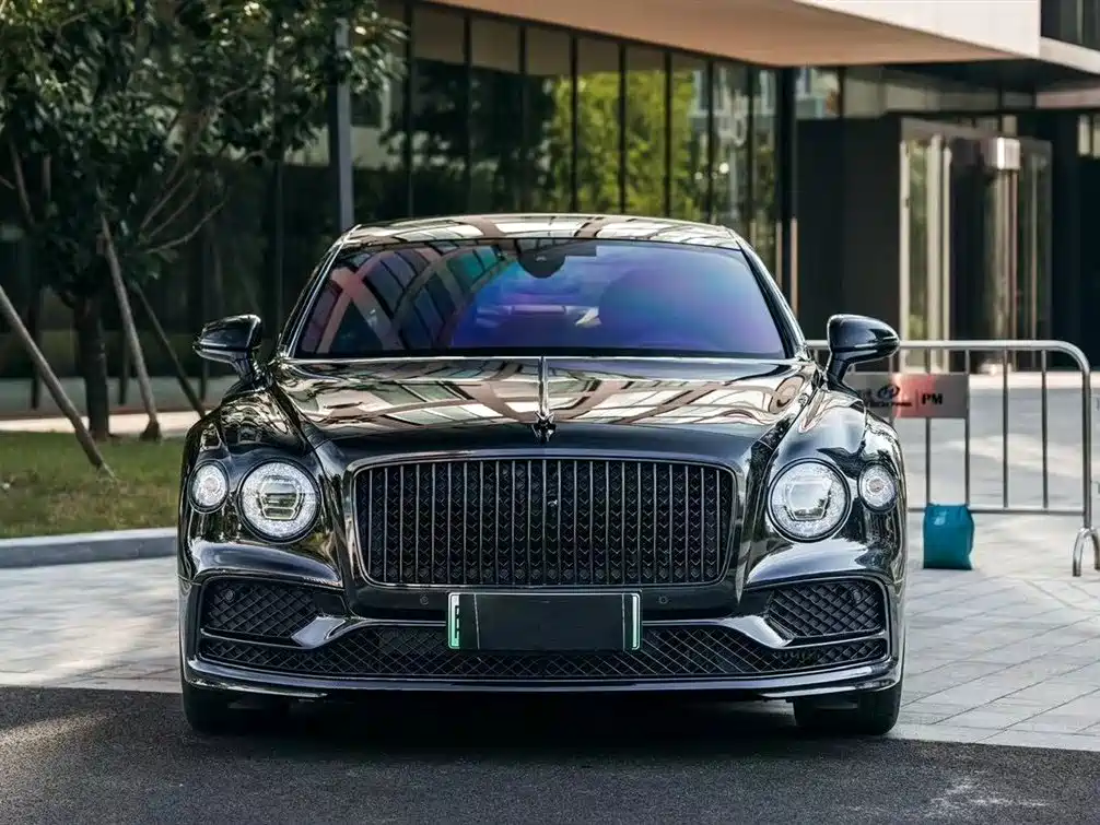Bentley Flying Spur PHEV 2022 — фото 2