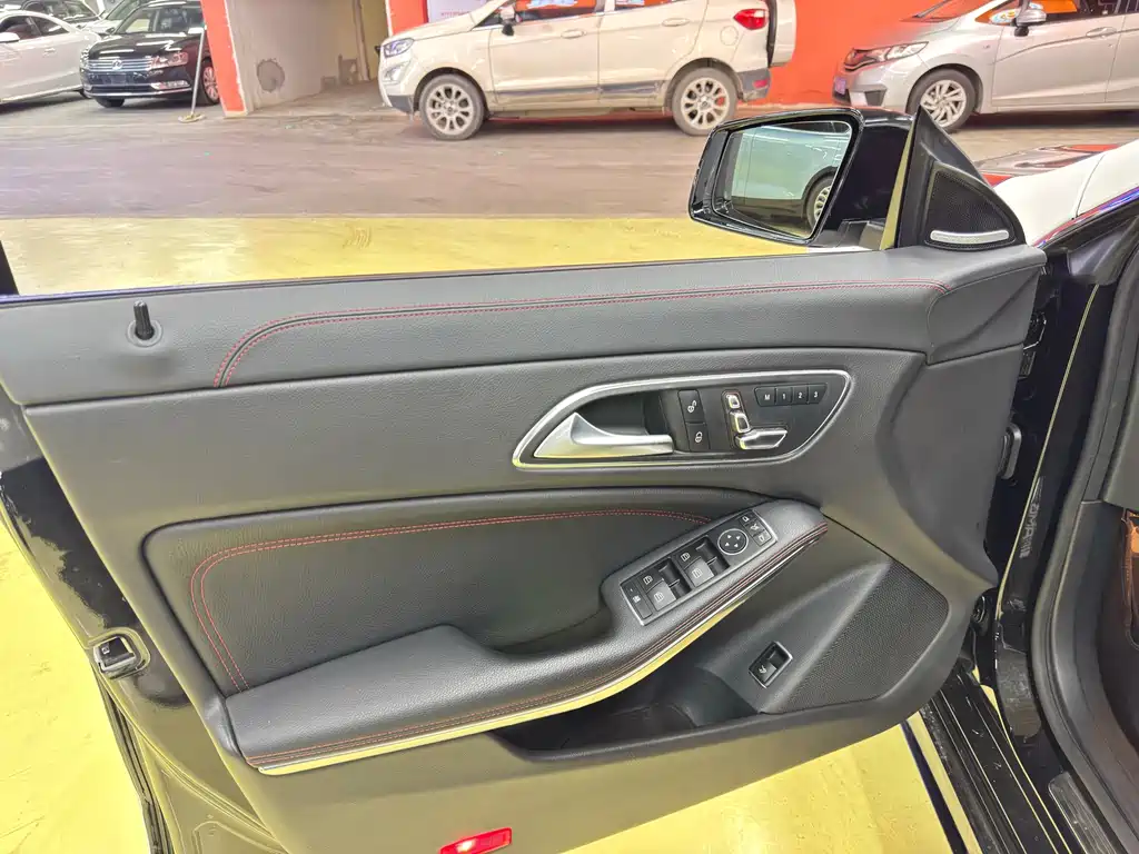 Mercedes-Benz Mercedes CLA AMG 2017 — фото 11