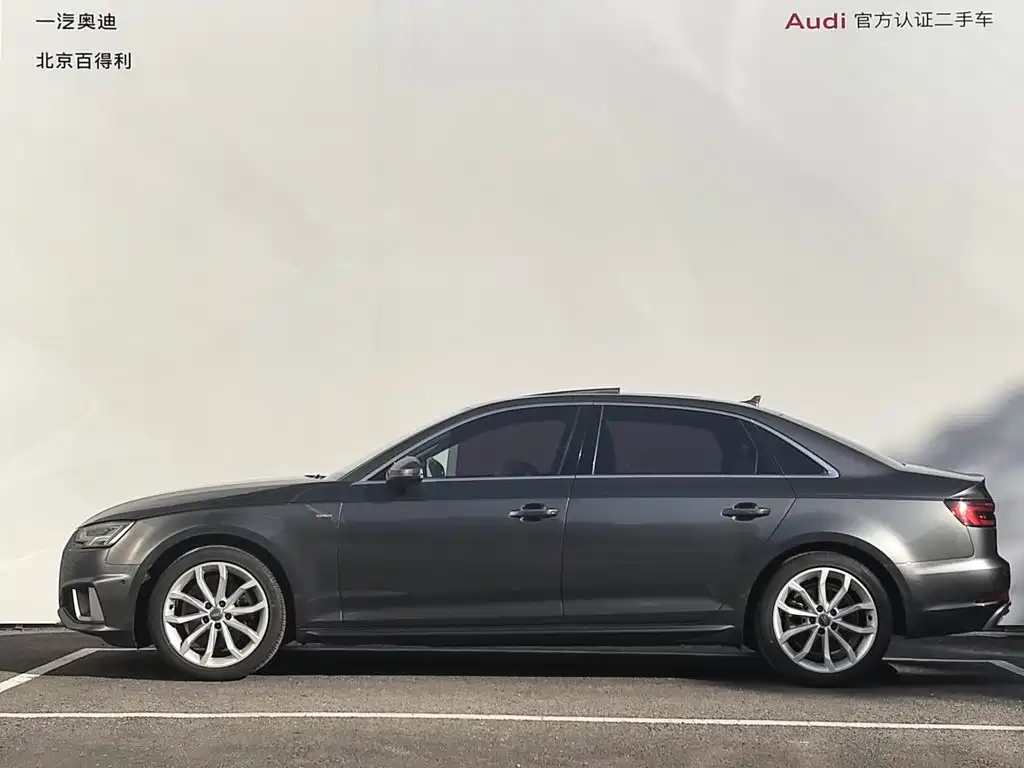 Audi A4L 2019 — фото 12