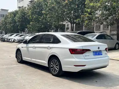 Volkswagen Sagitar 2020
