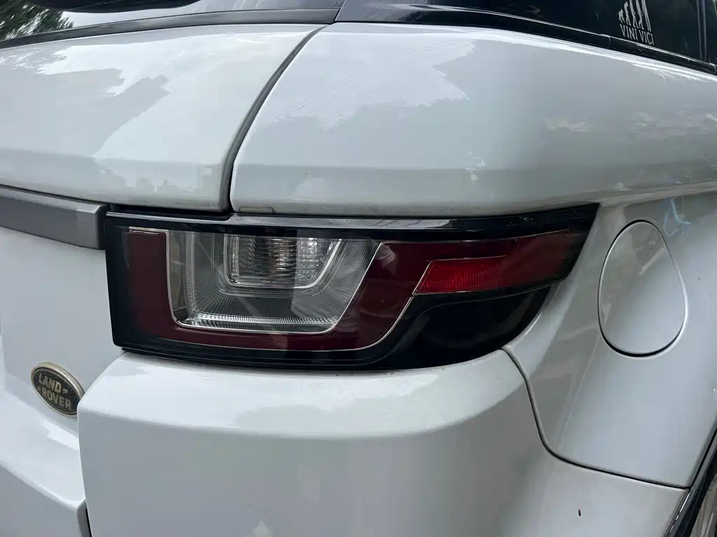 Land Rover Evoque 2017 — фото 10