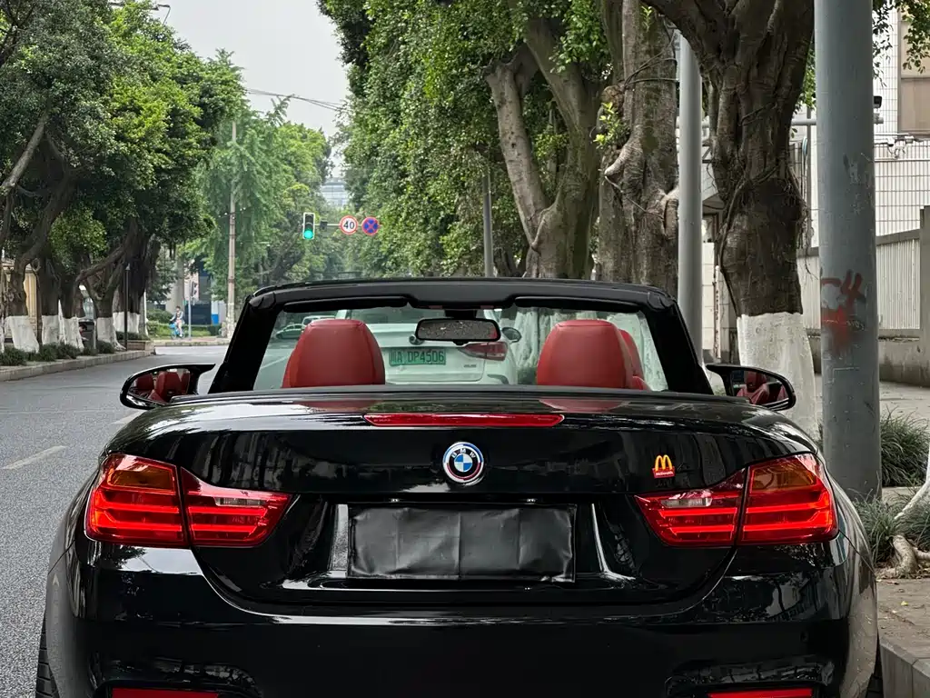 BMW M4 2015 — фото 11