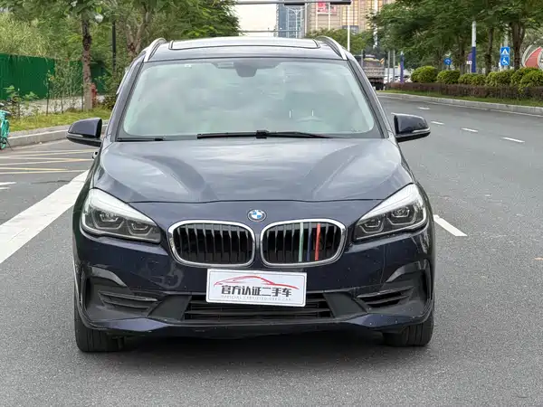 BMW 2 Series Wagon 2019