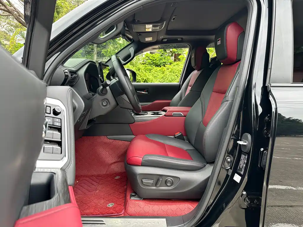 Toyota Land Cruiser 2023 — фото 11