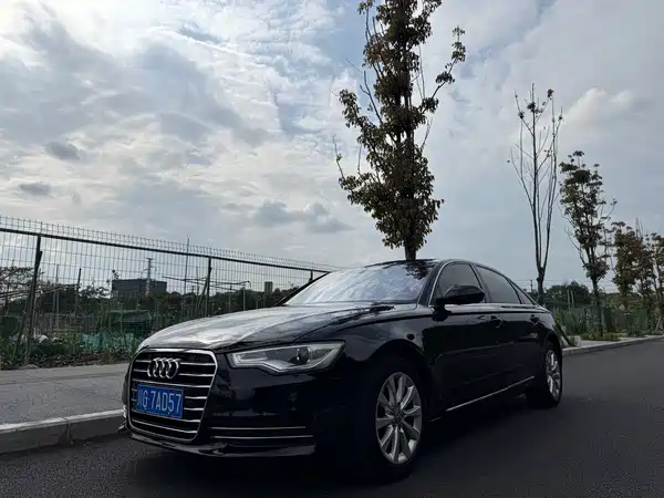 Audi A6L 2012