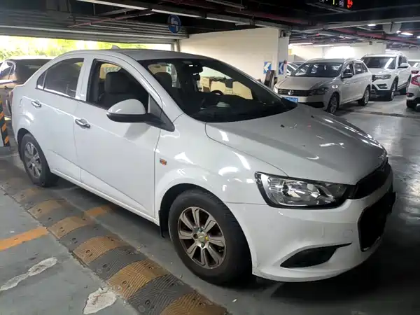 Chevrolet Aveo 2015