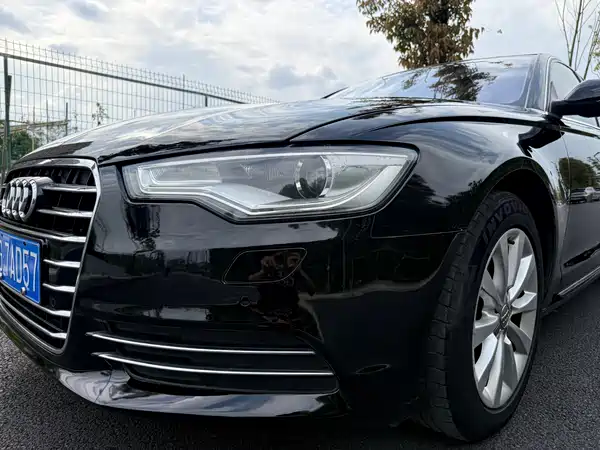 Audi A6L 2012