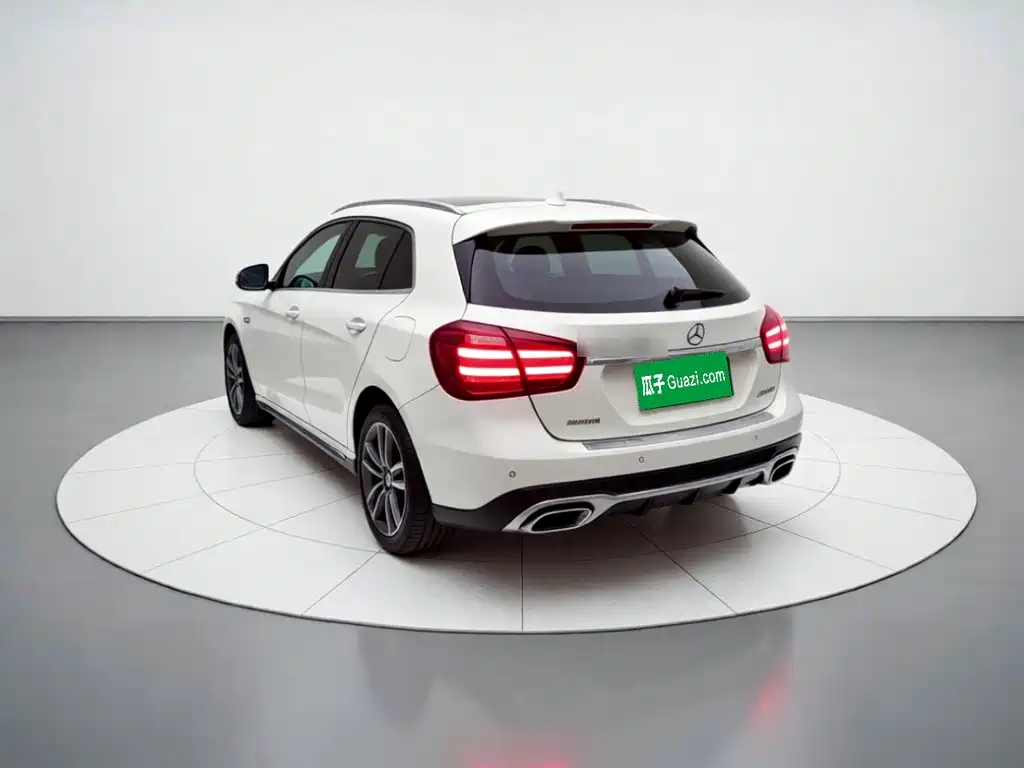 Mercedes-Benz GLA 2018 — фото 4