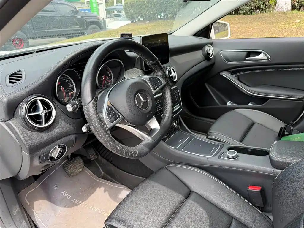 Mercedes-Benz GLA 2019 — фото 7