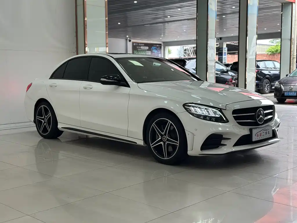 Mercedes-Benz C-Class 2020 — фото 3