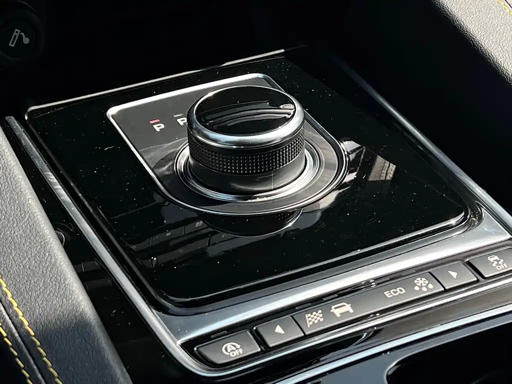 Jaguar F-PACE 2021 — фото 14