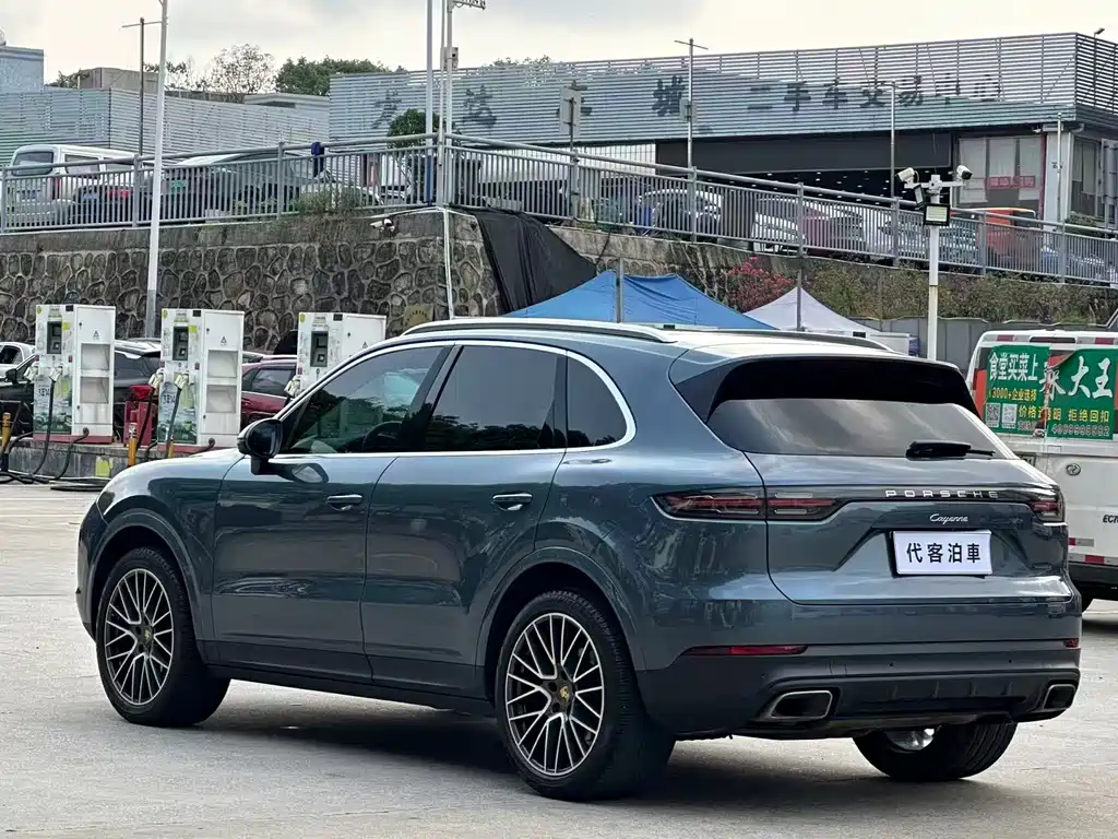 Porsche Cayenne 2018 — фото 4