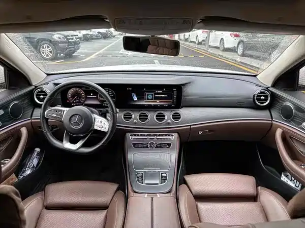 Mercedes-Benz E-Class 2019