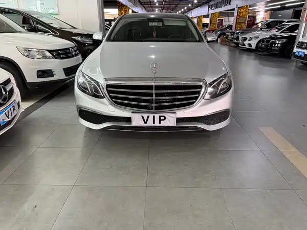 Mercedes-Benz E-Class 2016