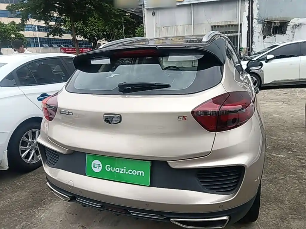 Geely Emgrand GS 2018 — фото 6