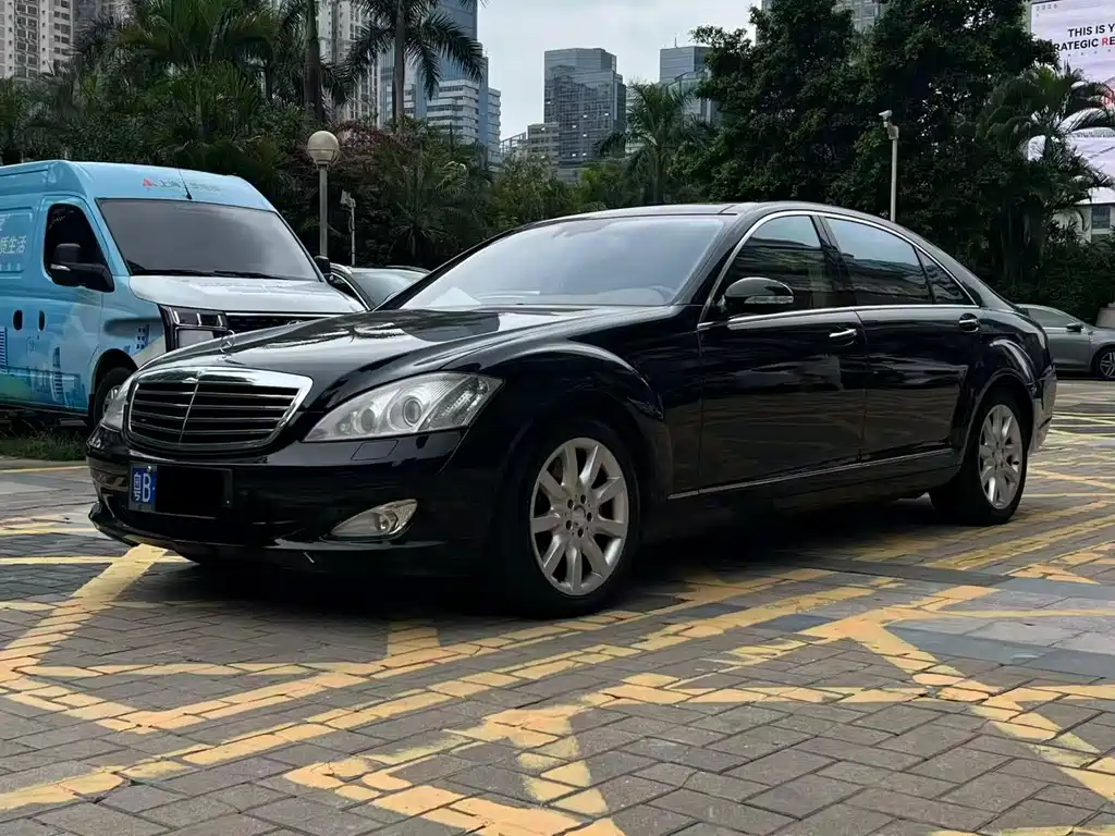 Mercedes-Benz S-Class 2008 — фото 1