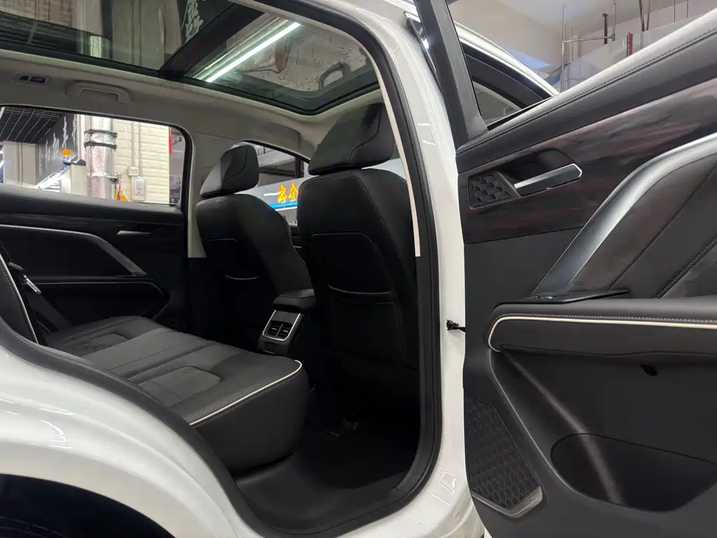 Haval H6 2023 — фото 24