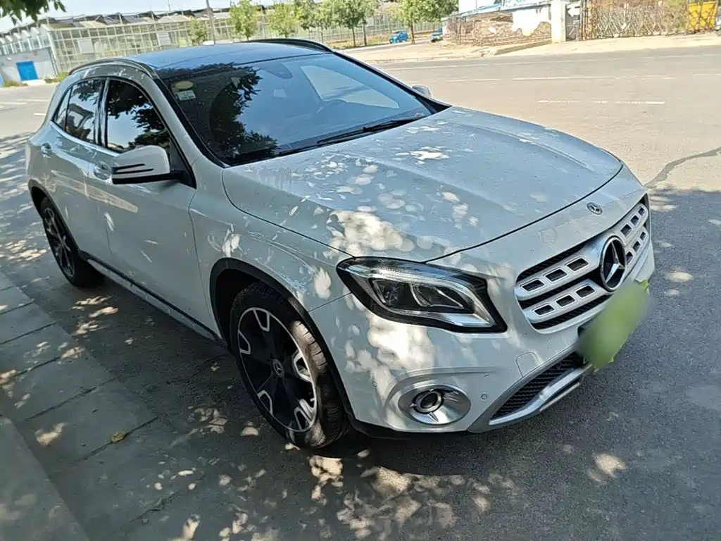 Mercedes-Benz GLA 2018 — фото 4