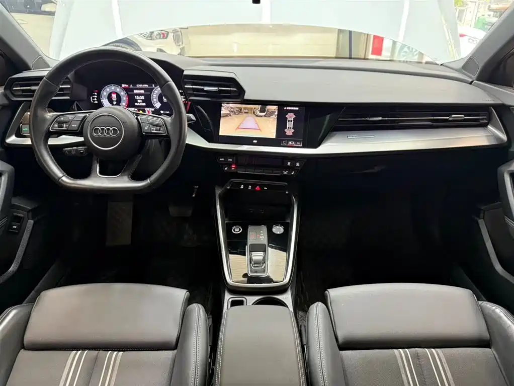 Audi A3 2023 — фото 20