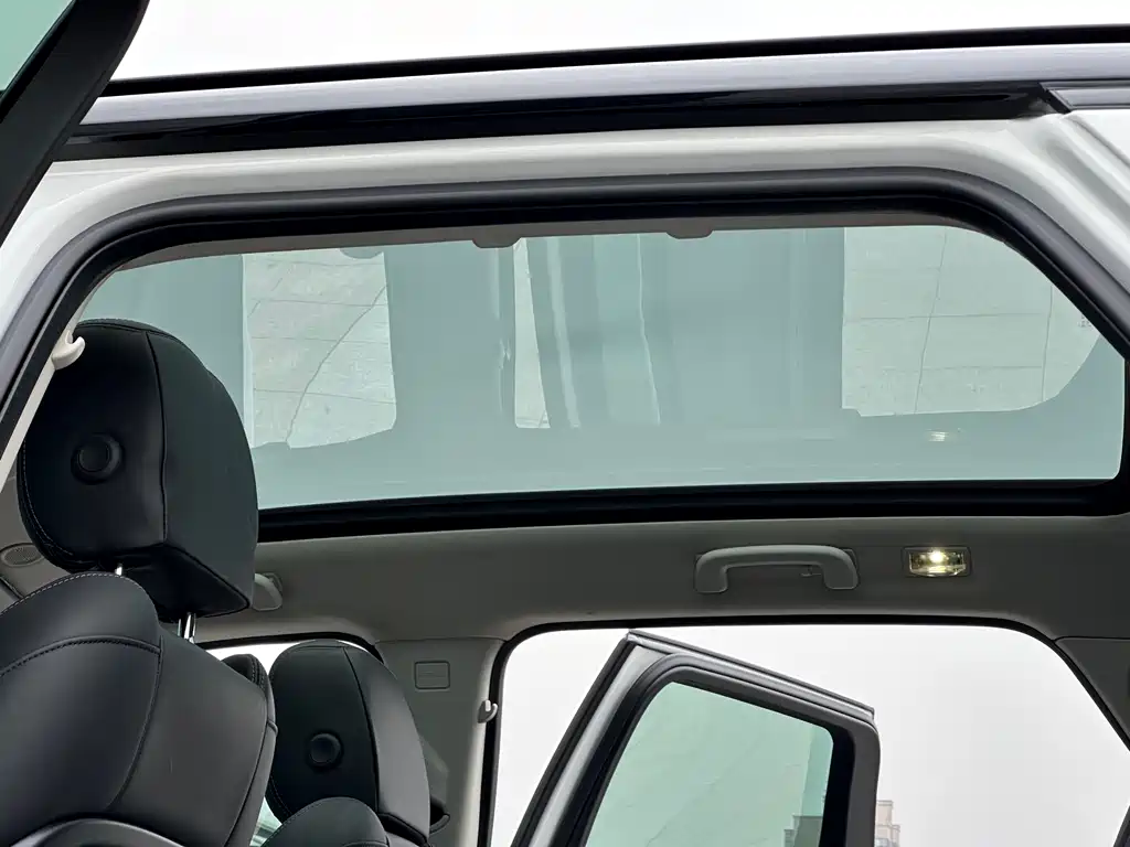 Land Rover Discovery Sport 2024 — фото 27