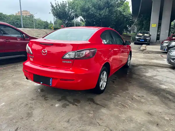 Mazda 3 Xingcheng 2013