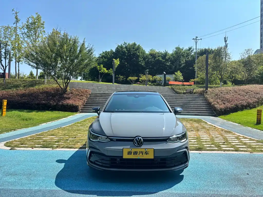 Volkswagen Golf 2022