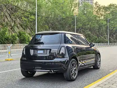 MINI MINI 2007