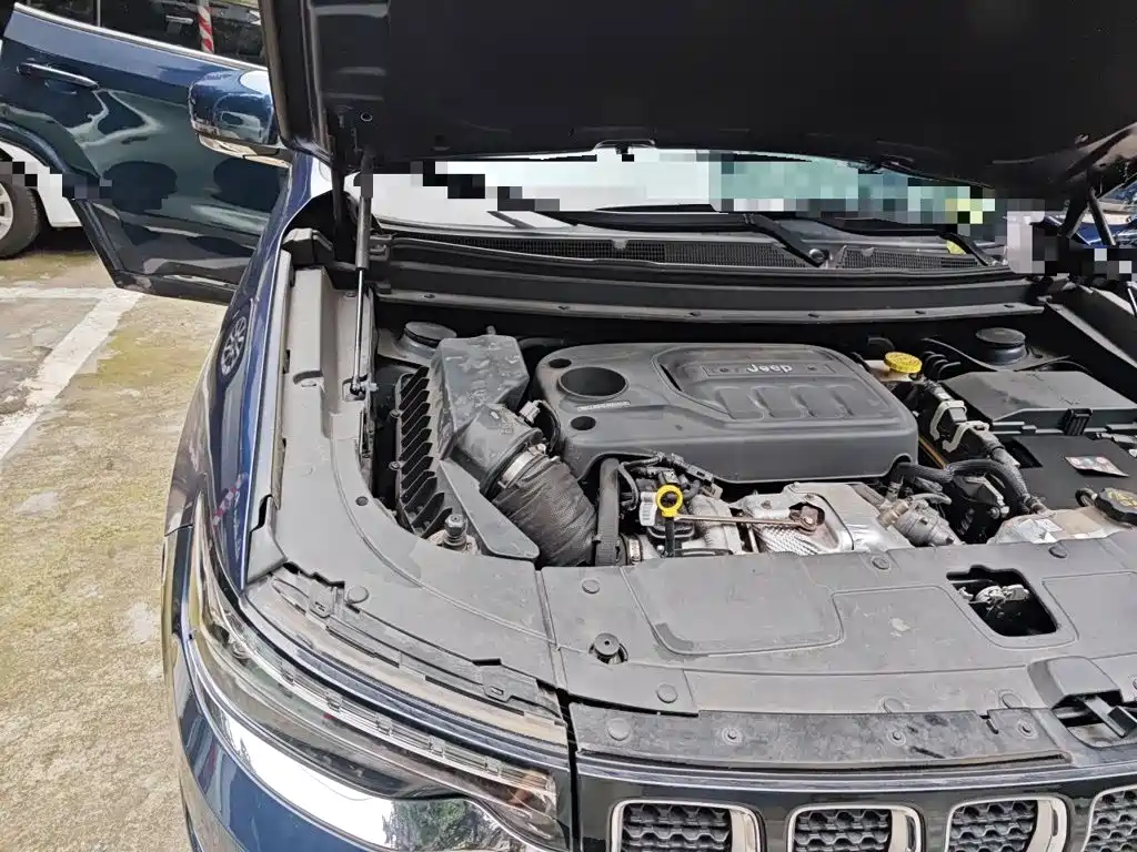 Jeep Grand Commander 2018 — фото 21