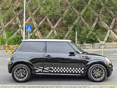 MINI MINI 2007
