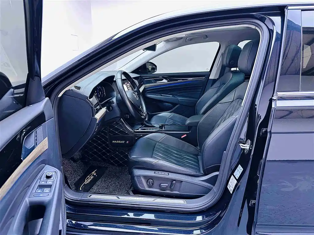 Volkswagen Passat 2019 — фото 2