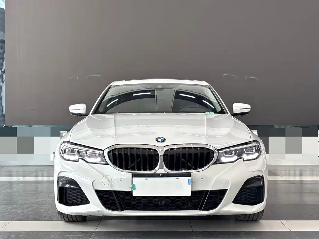 BMW 3 Series 2022