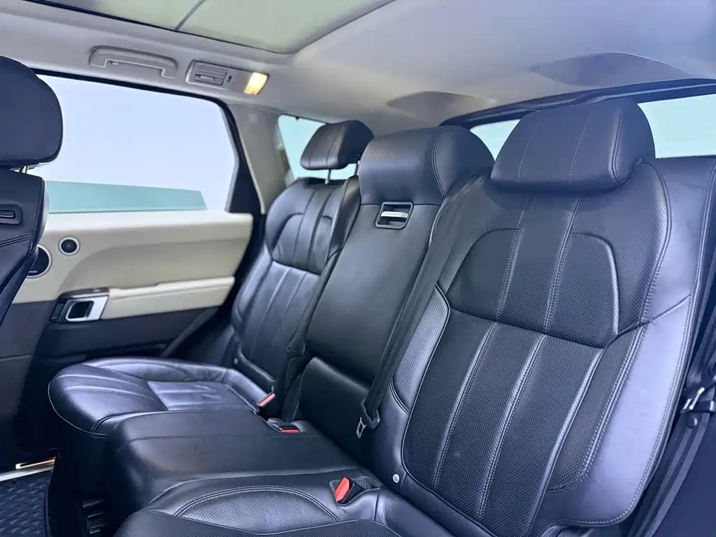 Land Rover Range Rover Sport 2014 — фото 17