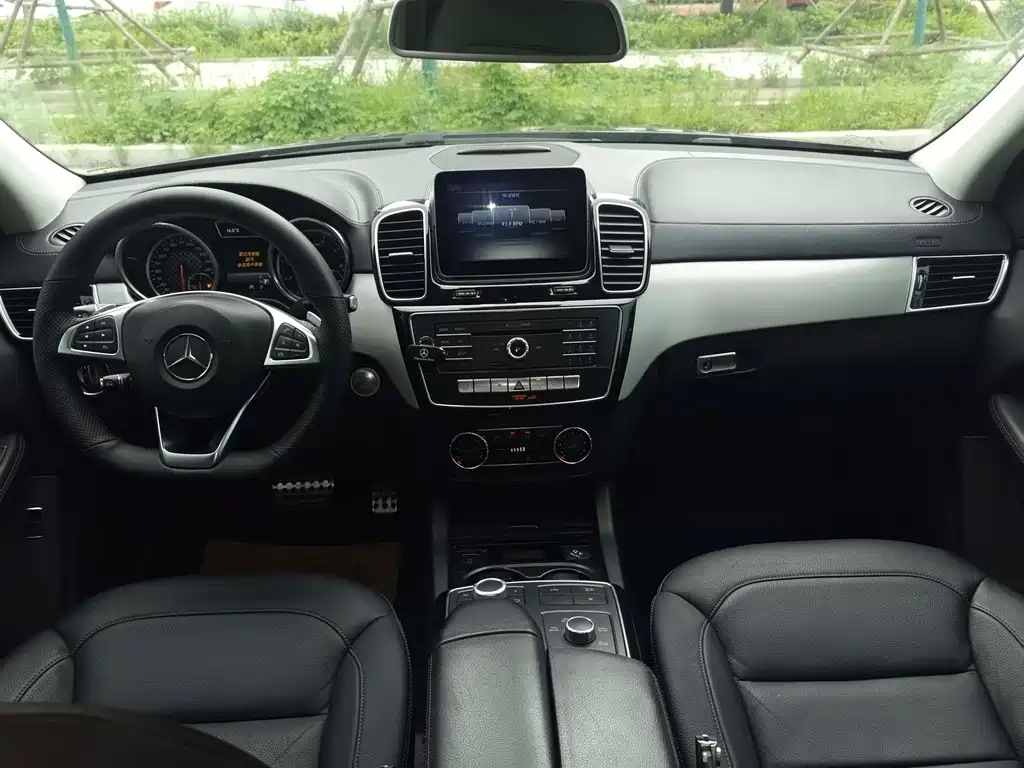 Mercedes-Benz GLE AMG 2018 — фото 6