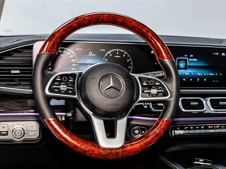 Mercedes-Benz GLS 2021 — фото 18